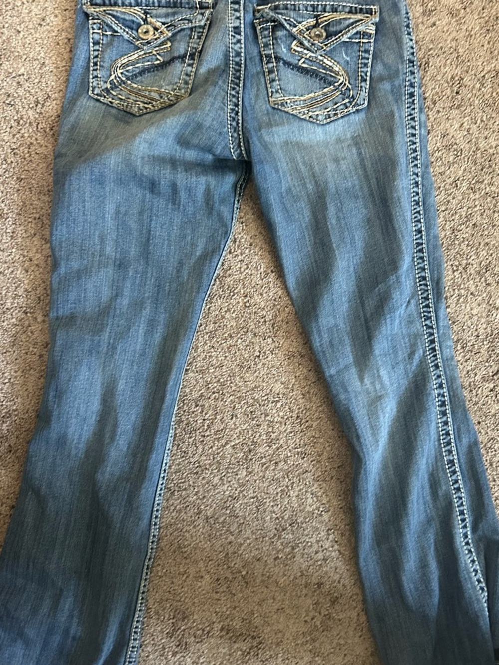 Silver Jeans Medium Blue Bootcut Jeans with Embroidered Back Pockets